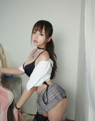 李丽珍不纽扣的女孩